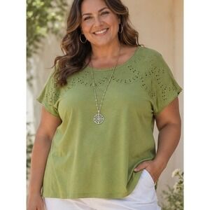 Cable & Gauge Womens Top Green Plus 2X Eyelet Lace Yoke NWT Summer Casual Knit
